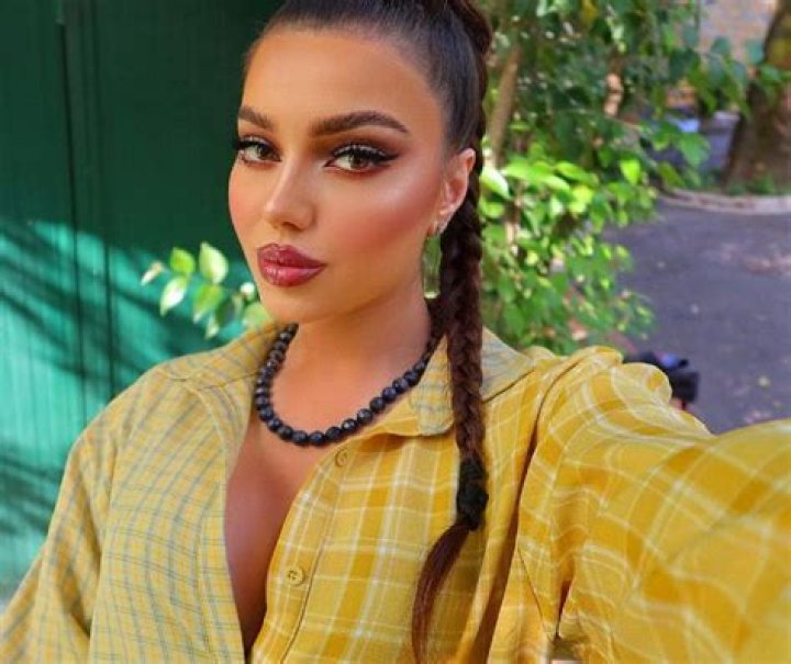 Amber Zaidi Height, Weight, Net Worth, Age, Birthday, Wikipedia, Who, Instagram, Biography