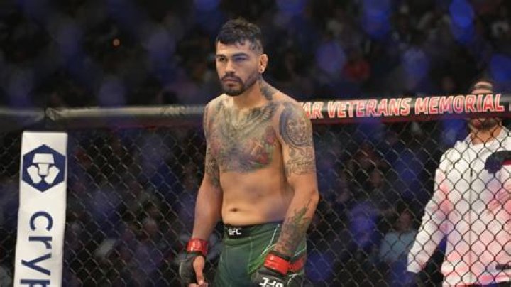 
Anthony Hernandez Height, Weight, Net Worth, Age, Birthday, Wikipedia, Who, Nationality, Biography 
