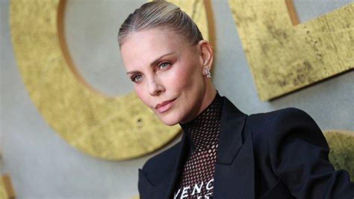 
Charlize Theron’s Journey to Gaining Weight for a Film Role 