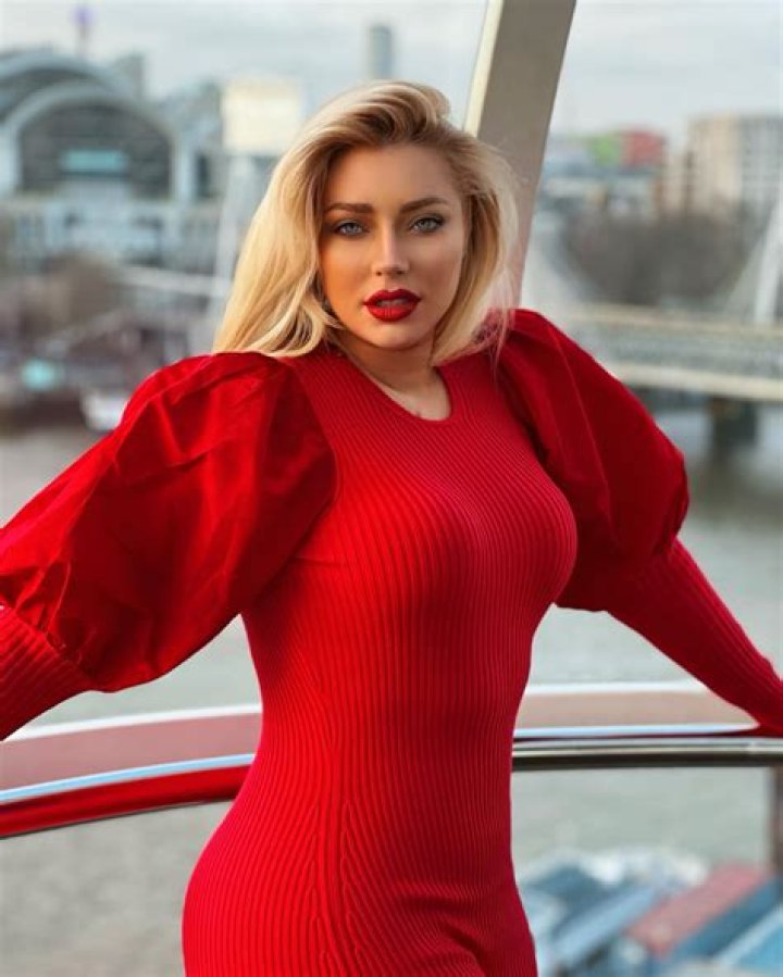 
Daria Varlamova Height, Weight, Net Worth, Age, Birthday, Wikipedia, Who, Nationality, Biography 