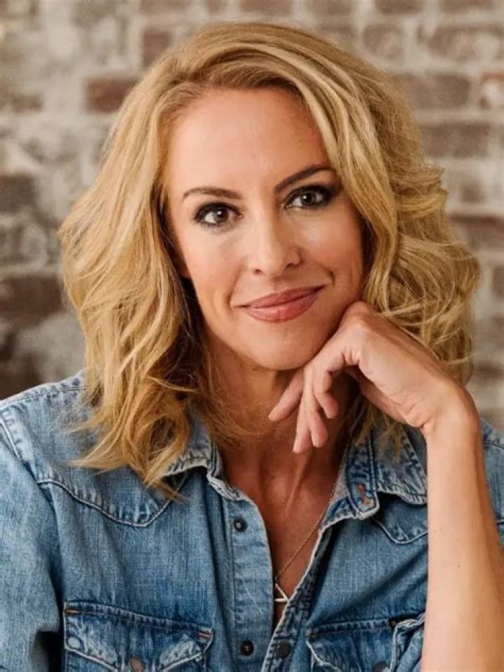 
Jessica Marais Height, Weight, Net Worth, Age, Birthday, Wikipedia, Who, Nationality, Biography 