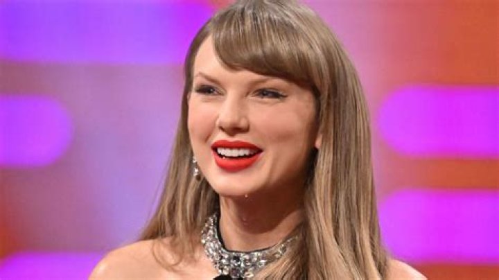 
Kanye West Namedrop Taylor Swift, Denies Selling Catalog For $175m 