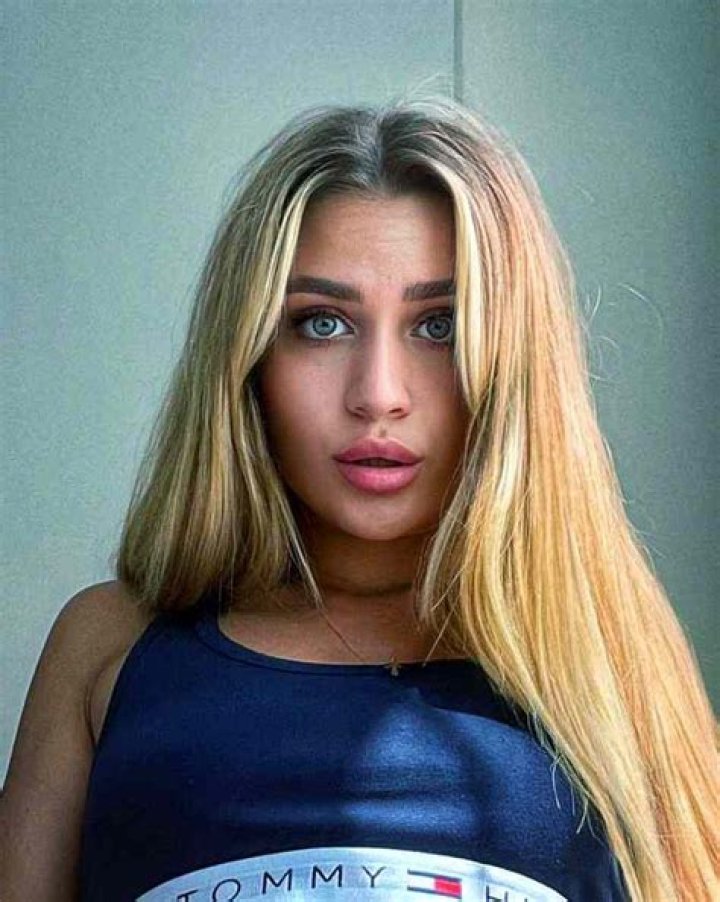 
Kaylee Beattie Height, Weight, Net Worth, Age, Birthday, Wikipedia, Who, Nationality, Biography 