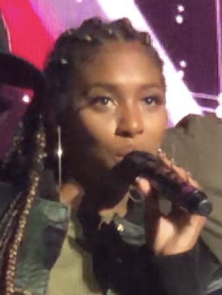 Lilia Sixtos Height, Weight, Net Worth, Age, Birthday, Wikipedia, Who, Nationality, Biography