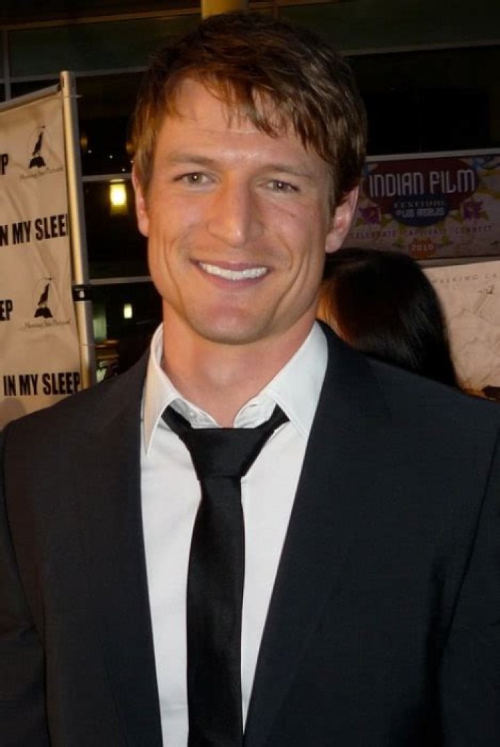 Philip Winchester Height, Weight, Net Worth, Age, Birthday, Wikipedia, Who, Nationality, Biography