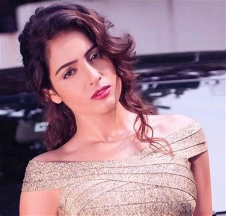 
sanasultankhan7 Height, Weight, Net Worth, Age, Birthday, Wikipedia, Who, Nationality, Biography 